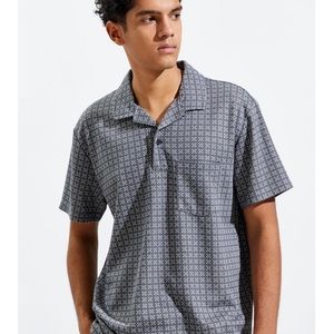 UO Jacquard Camp Collar Polo Shirt size M NEW